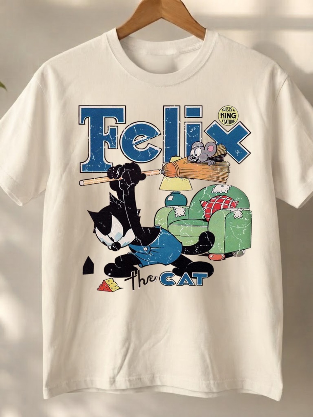 Gildan White Felix The Cat Graphic Tee with Blue & Green Print